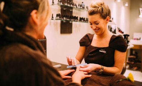 Lashes, Brows, Nails & Makeup